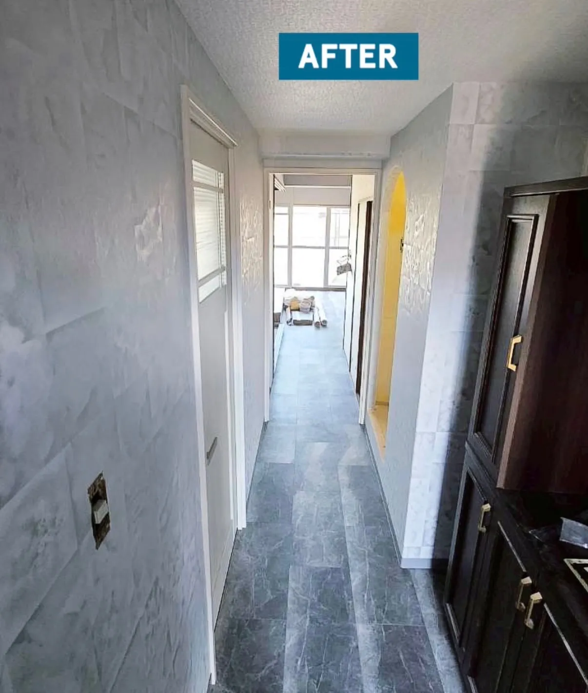 在宅マンション、クロスと床の施工、それぞれに個性ある空間、ご...